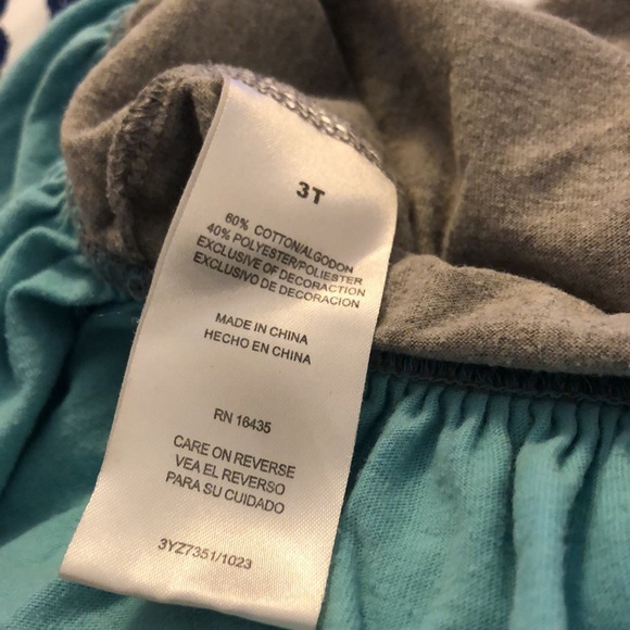 👯‍♀️Disney Frozen Sisters Forever Peplum Top(3T)👯‍♀️ - Picture 6 of 6